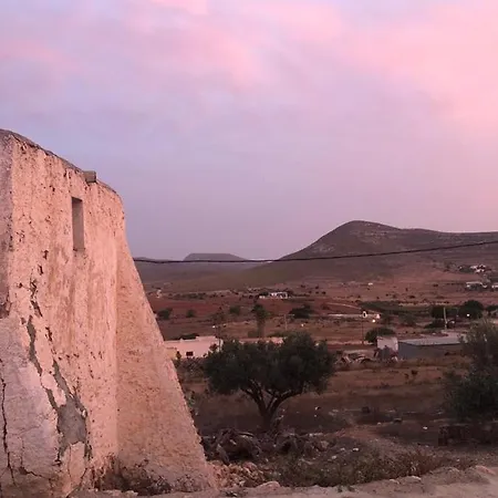 La Casilla Los Albaricoques Presillas Bajas